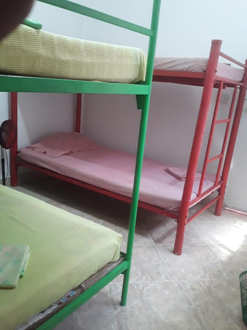 Canadian House Tolu Room photo